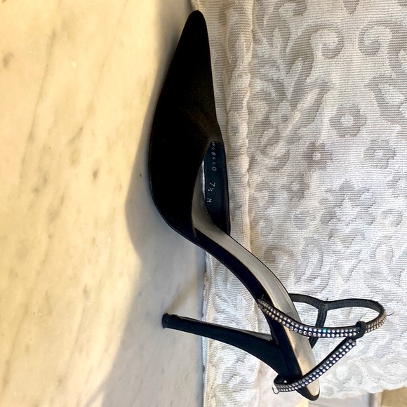 Stuart Weitzman Slingback Black heels with Diamond Ankle trim - Picture 4 of 5